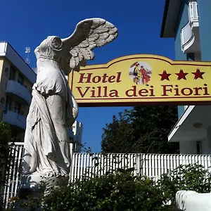 Dei Fiori - Sul Mare Con Piscina Hotel
